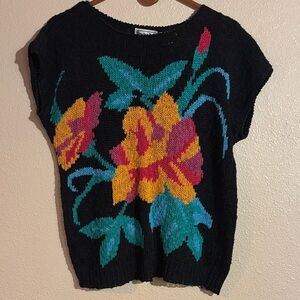 VINTAGE FLORAL KNIT SWEATER